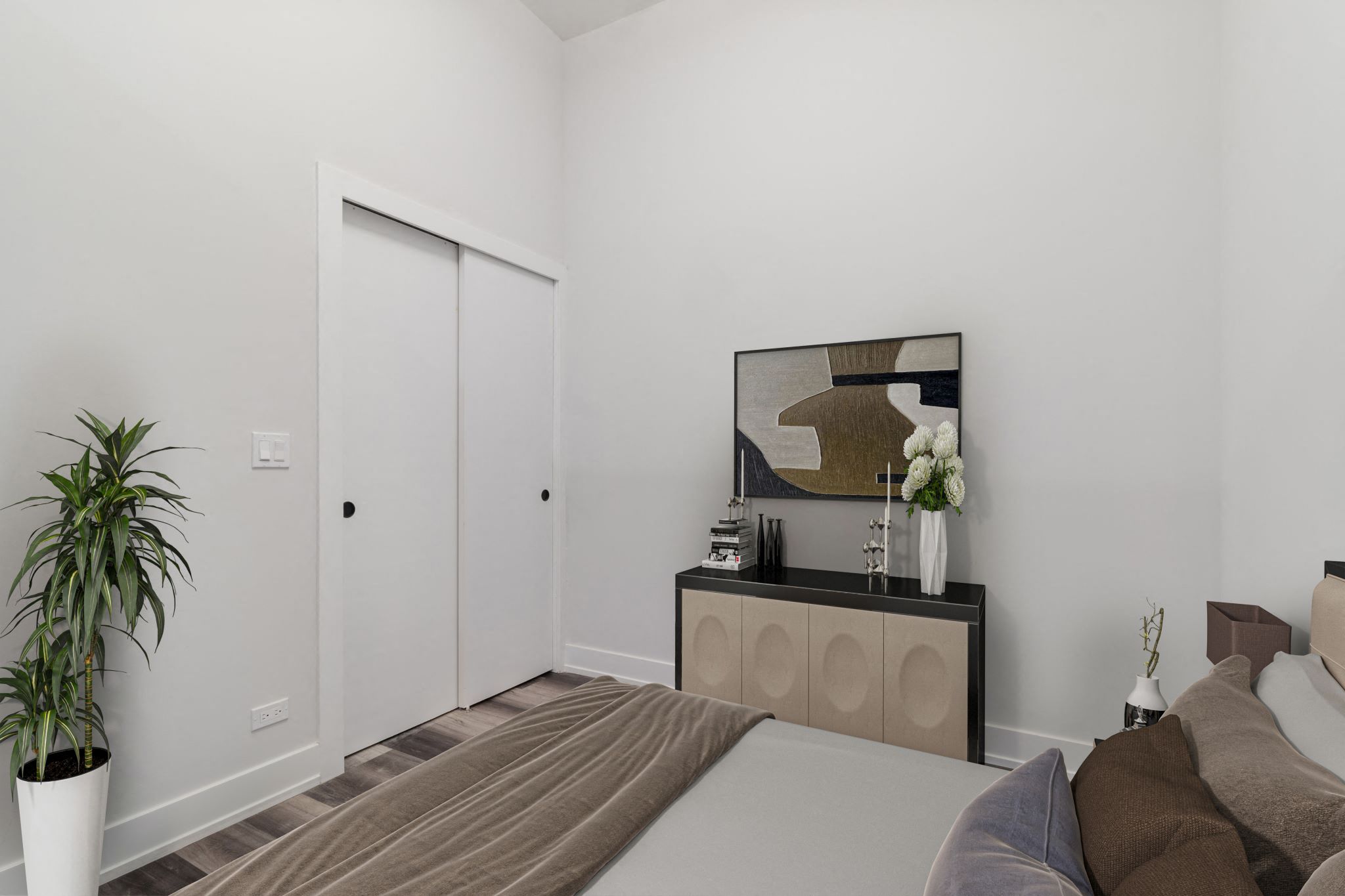 2317 N Clark 2317 N. Clark St., Chicago, IL 60614 Lincoln Park - Leasing by Cross Street